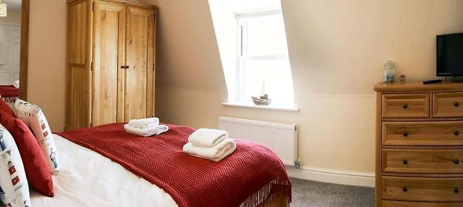 Seaside View Apartment - Sunny Bright Two Bedroom Apartment - Lift Inside Filey Wielka Brytania